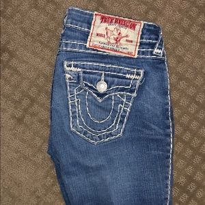 True religion medium wash worn fashion jeans